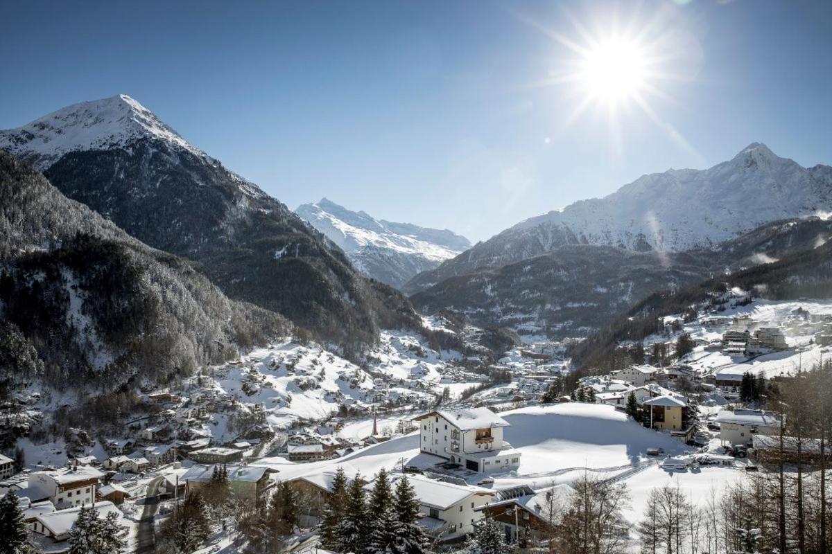 Fruehstueckspension Astoria Sölden Kültér fotó
