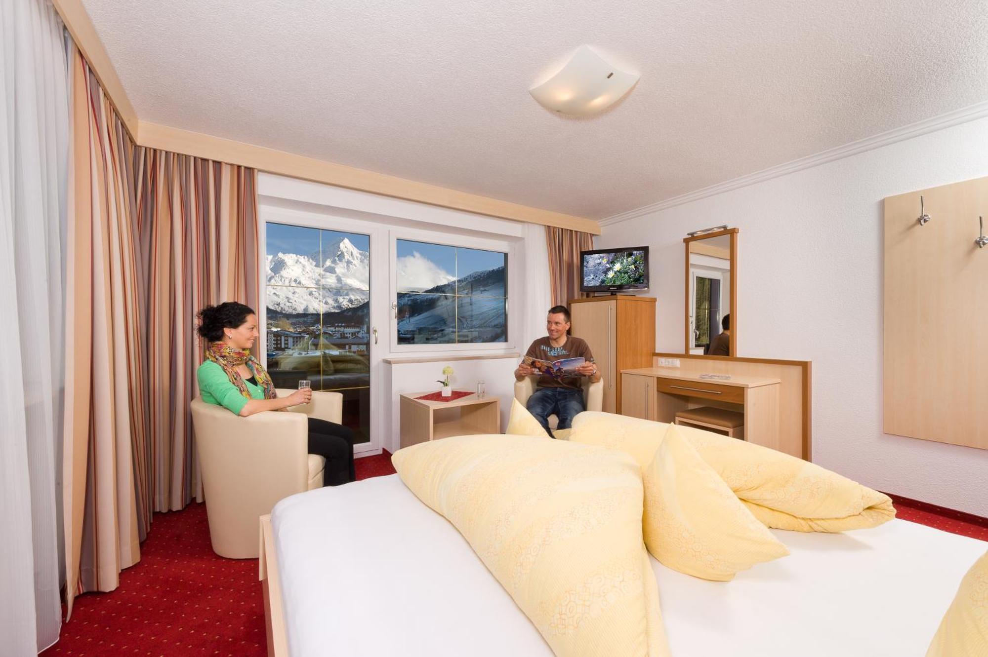 Fruehstueckspension Astoria Sölden Kültér fotó