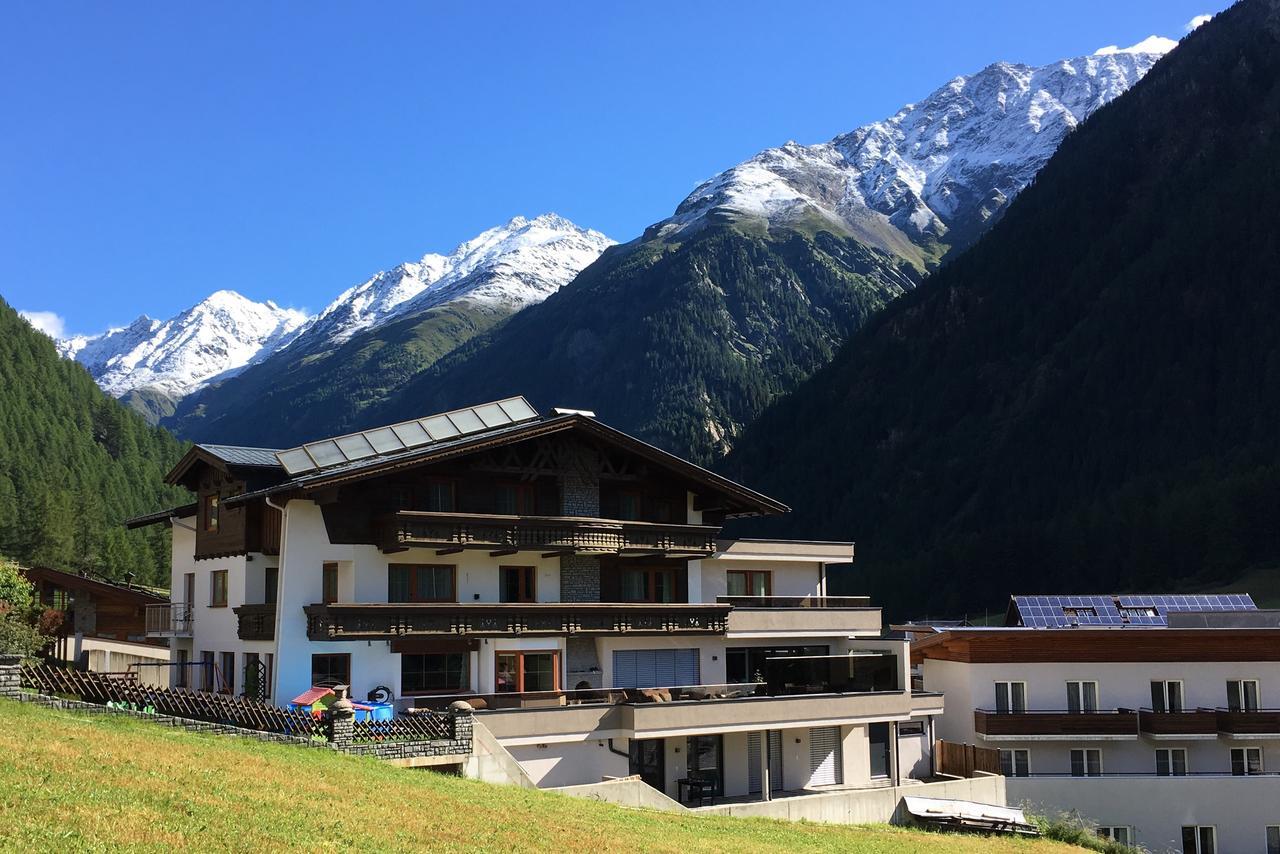 Fruehstueckspension Astoria Sölden Kültér fotó